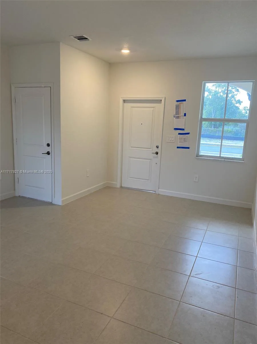 12623 NW 24th Ave # 12623, Miami, FL 33167 photo 4