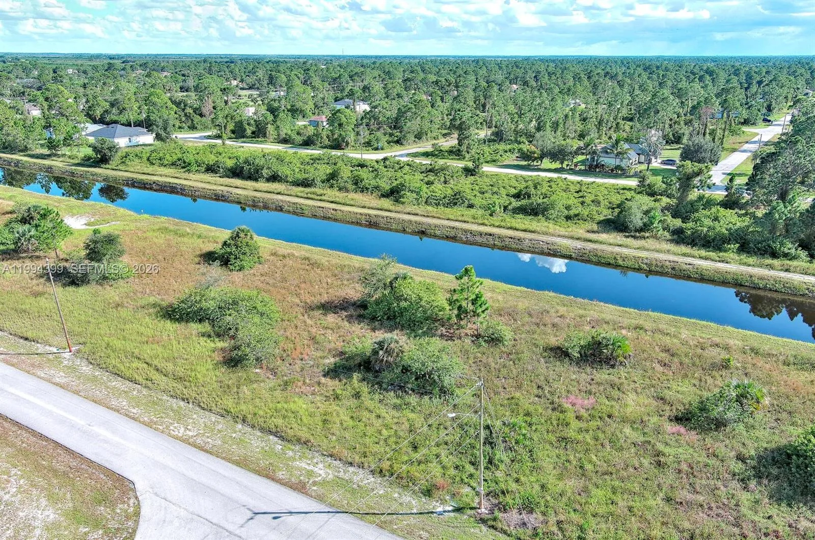 1134 HUDSON ST E, Lehigh Acres, FL 33974 photo 2