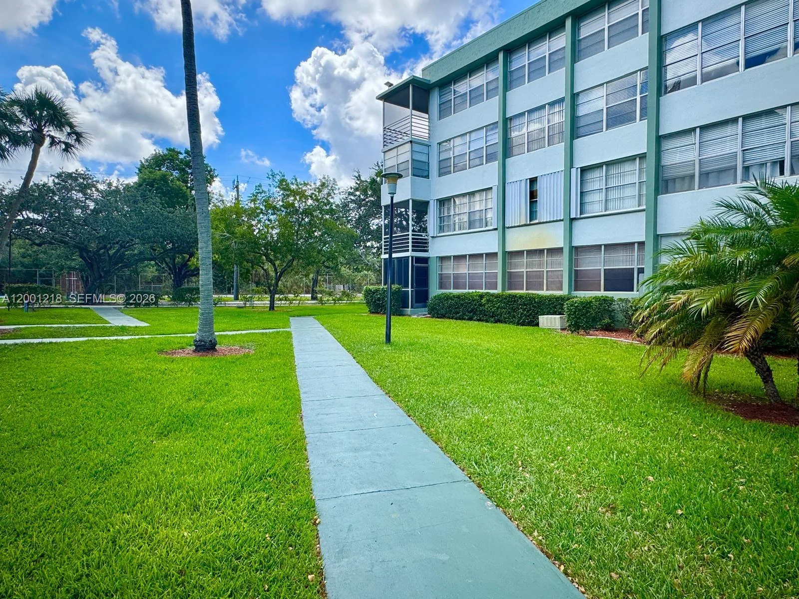 2741 Taft St # 404, Hollywood, FL 33020 photo 5