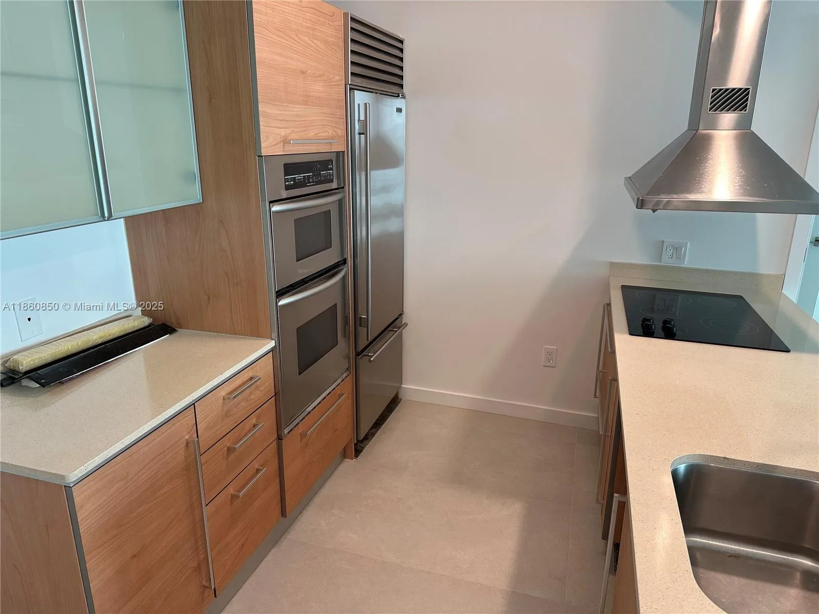 218 SE 14th St # 1508, Miami, FL 33131 photo 3