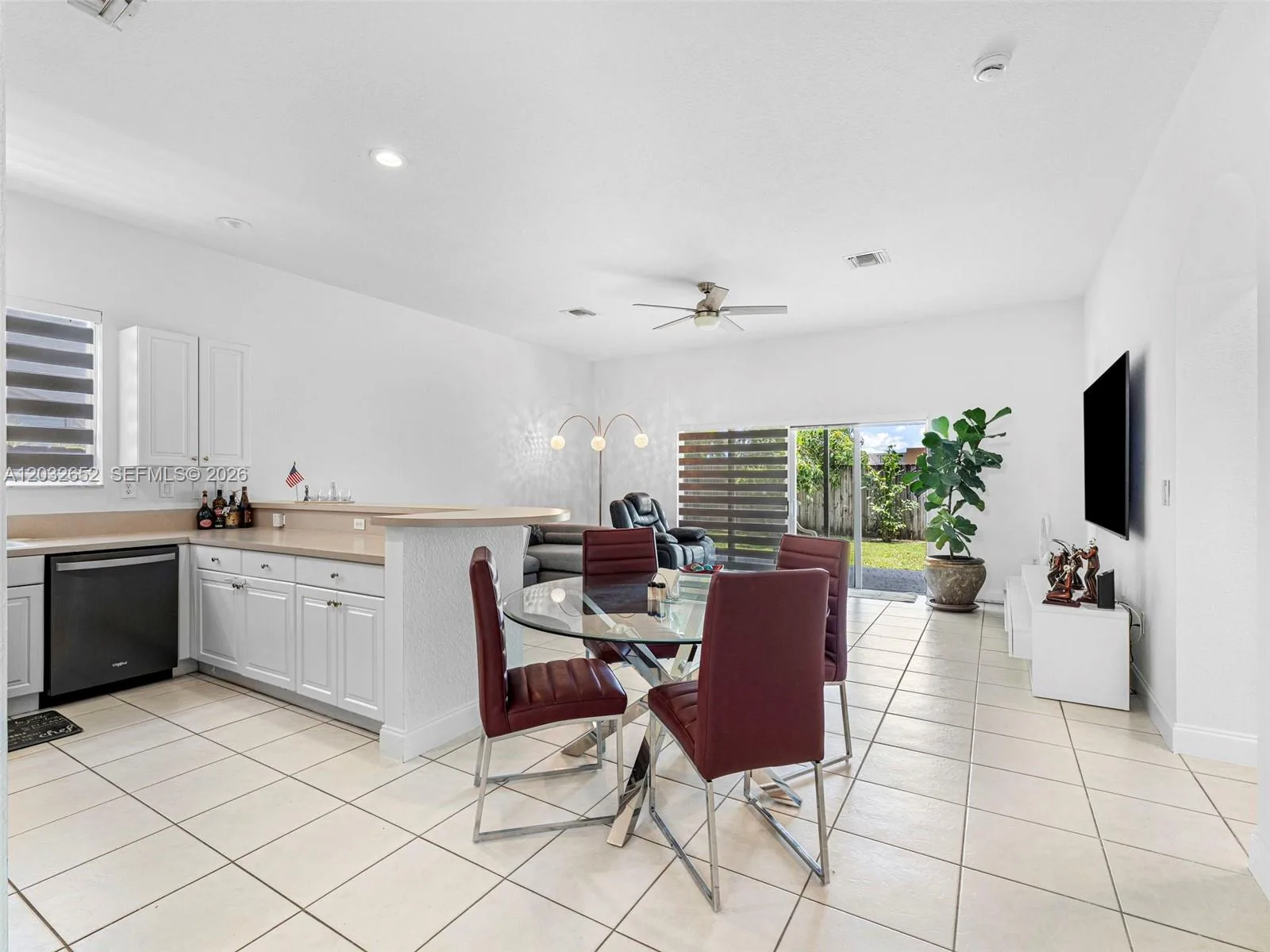 15780 SW 141st St, Miami, FL 33196 photo 3