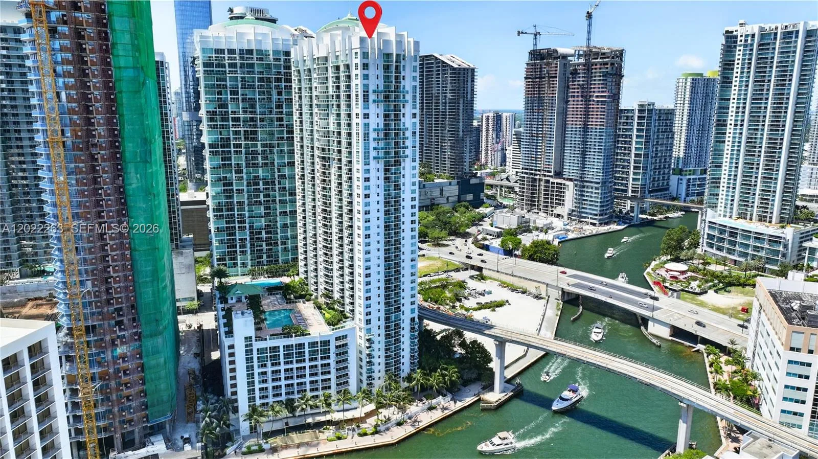 31 SE 5th St # 203, Miami, FL 33131