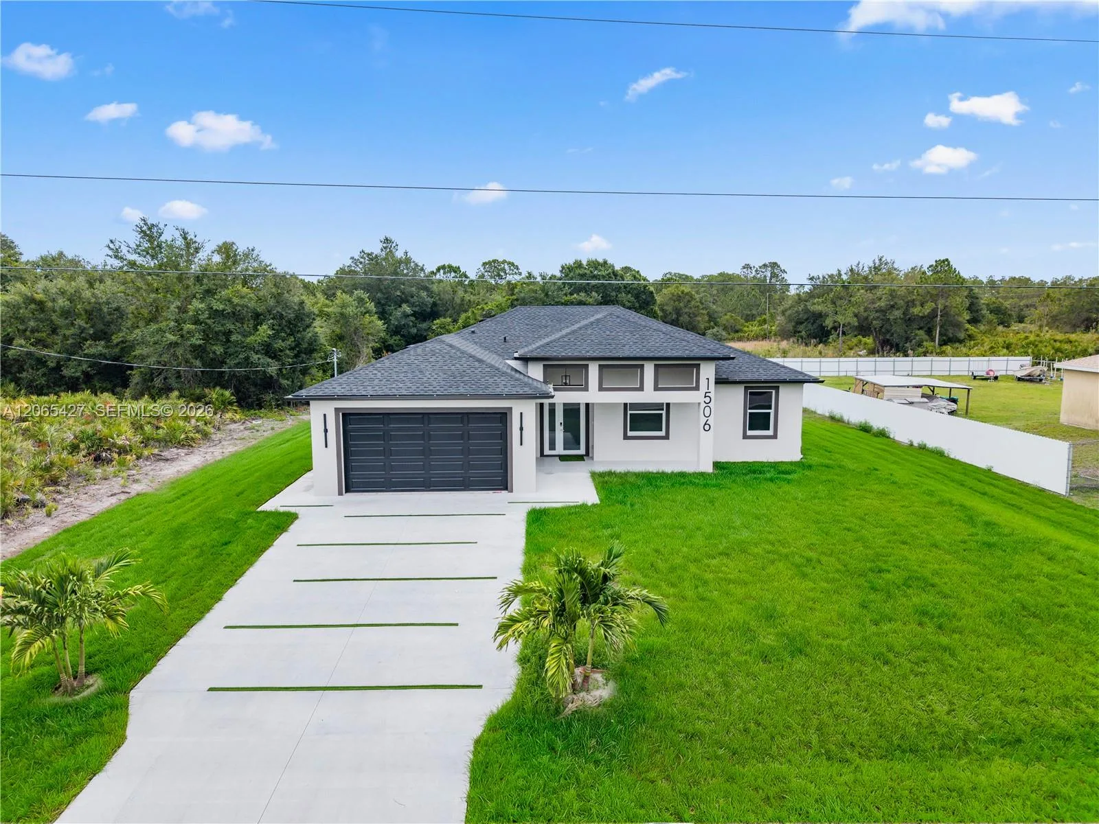1506 Richmond Ave N, Lehigh Acres, FL 33972 photo 2