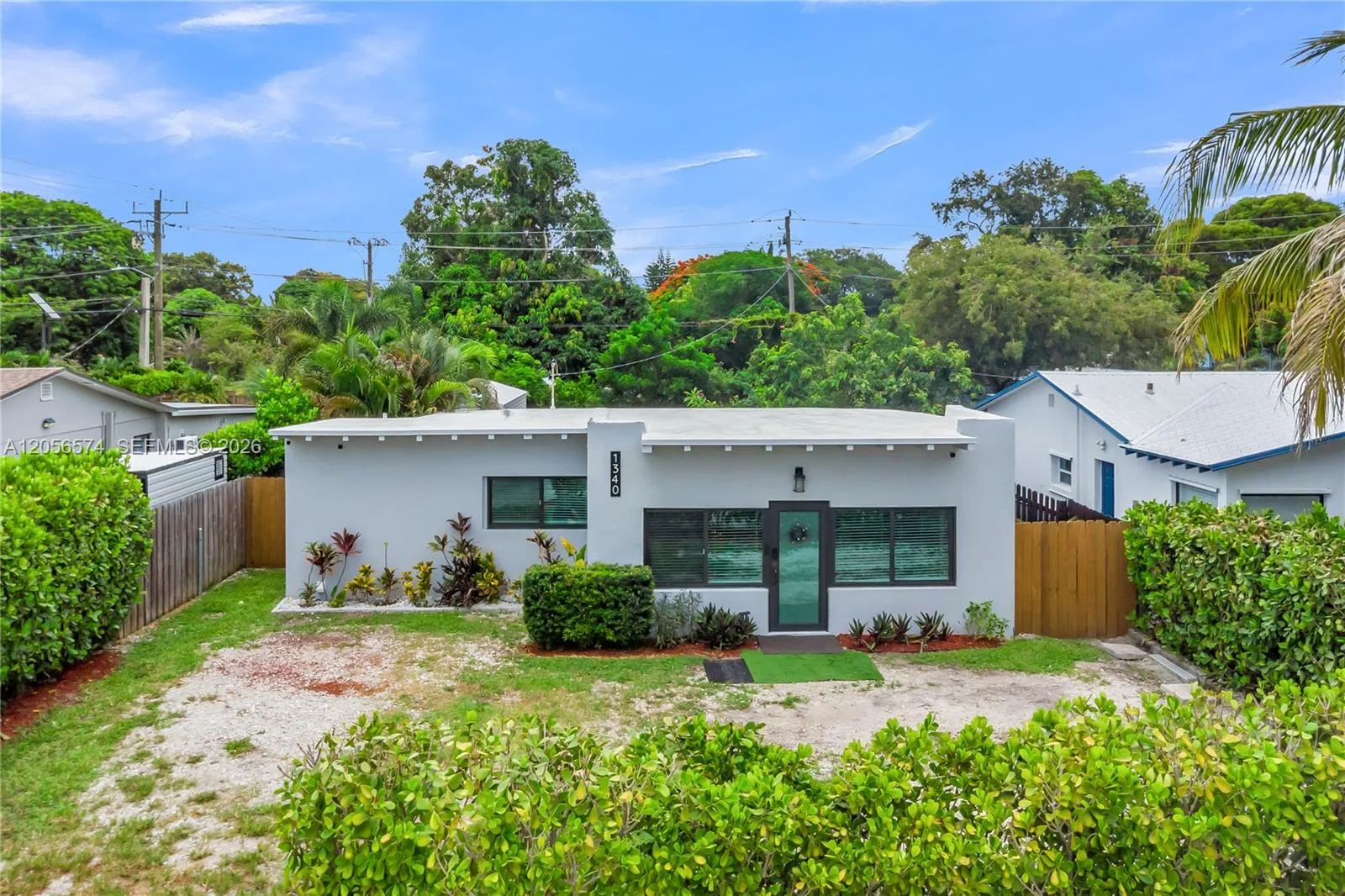 1340 NW 4th Ave, Fort Lauderdale, FL 33311 photo 2