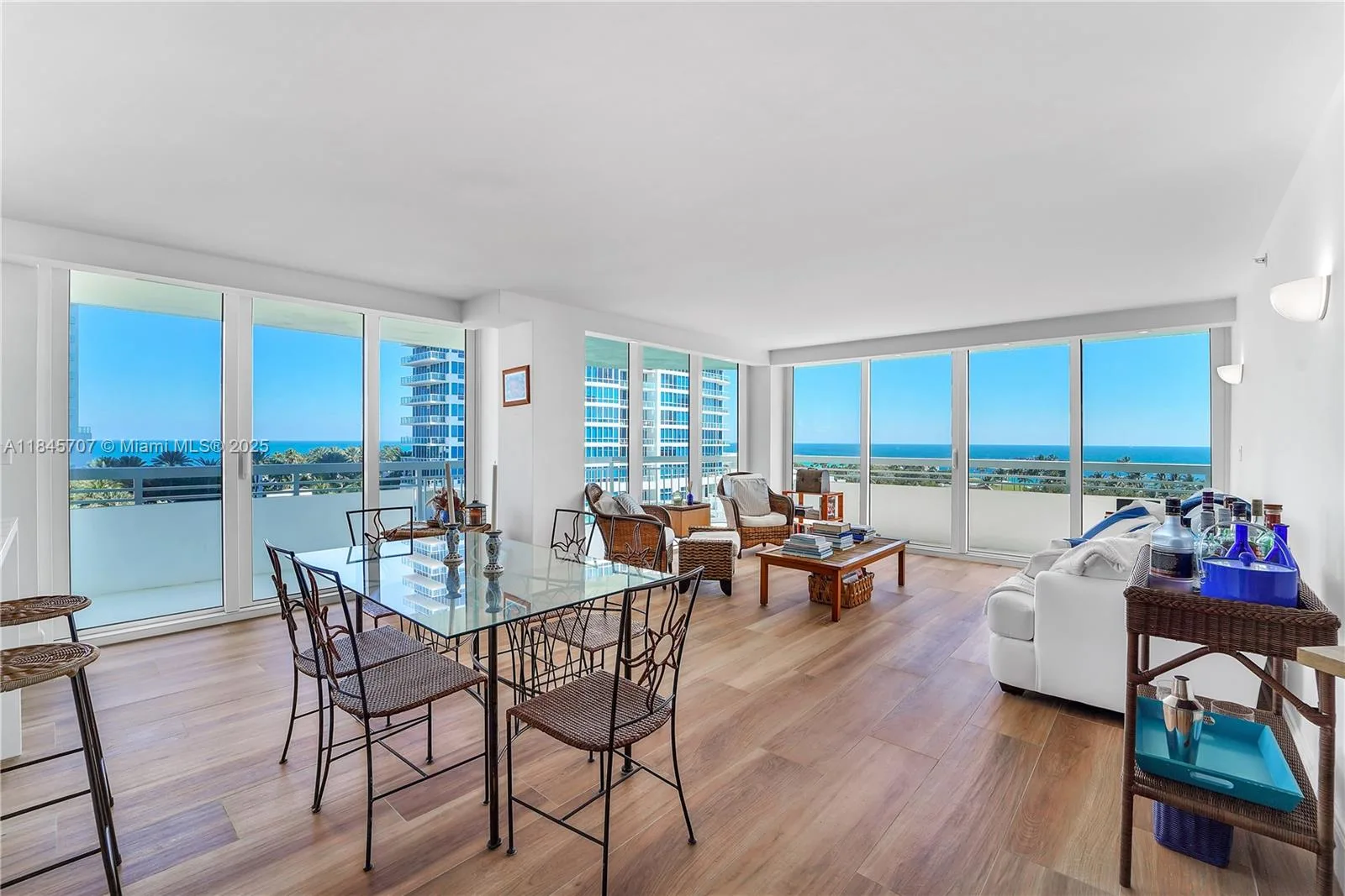 400 S Pointe Dr # 704, Miami Beach, FL 33139 photo 11