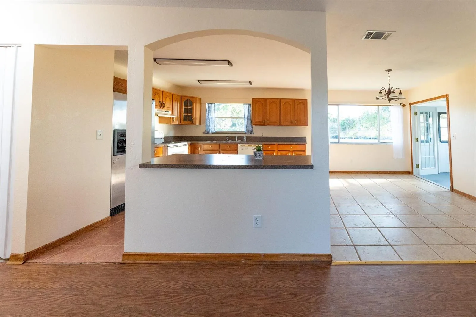 1382 SE Vestridge Lane, Port St. Lucie, FL 34952 photo 5
