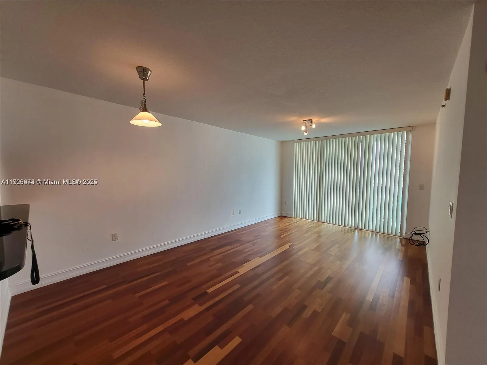 31 SE 5th St # 2409, Miami, FL 33131 photo 3