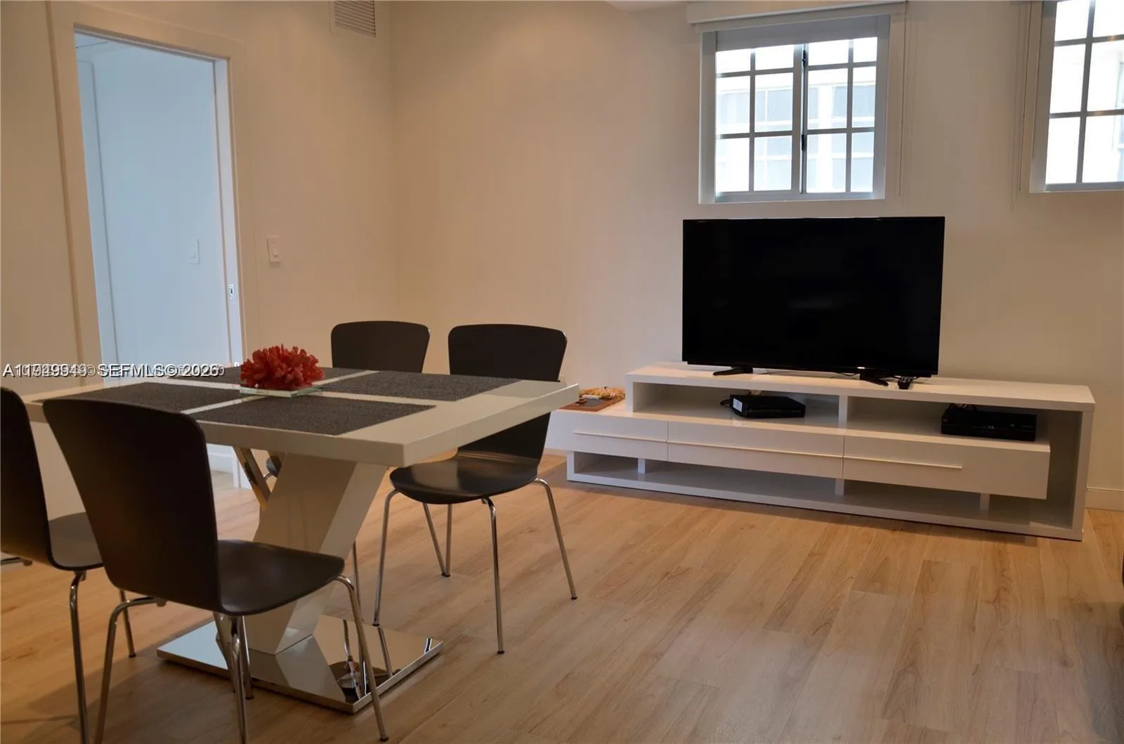 700 16th St # 201, Miami Beach, FL 33139 photo 3