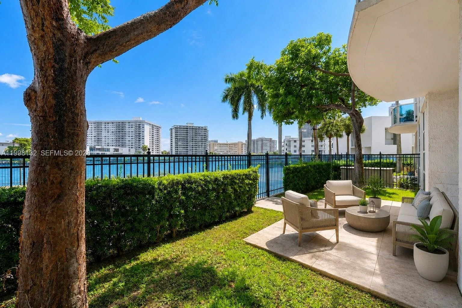 1945 S Ocean Dr # M2, Hallandale Beach, FL 33009
