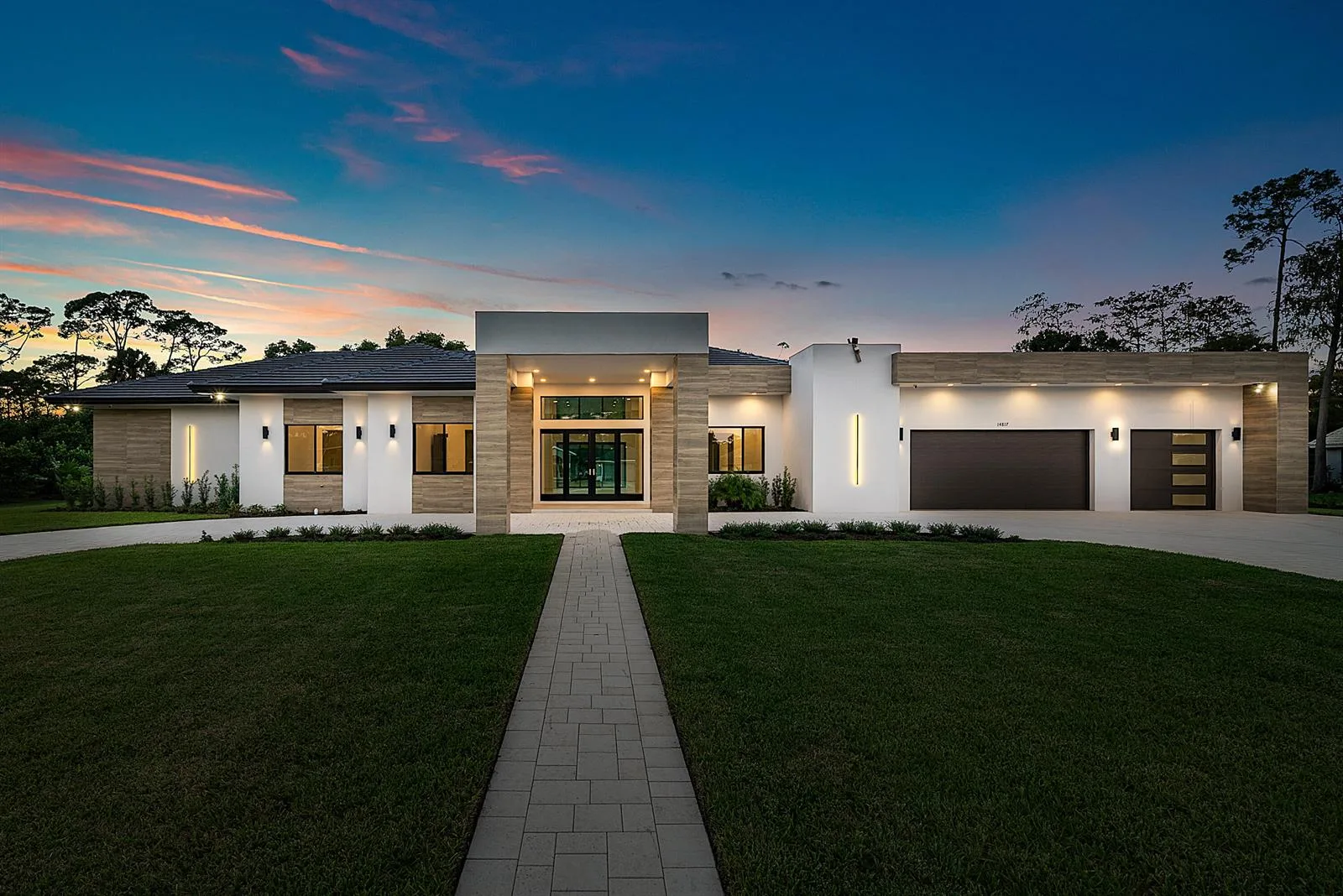 14817 Paddock Drive, Wellington, FL 33414 photo 2
