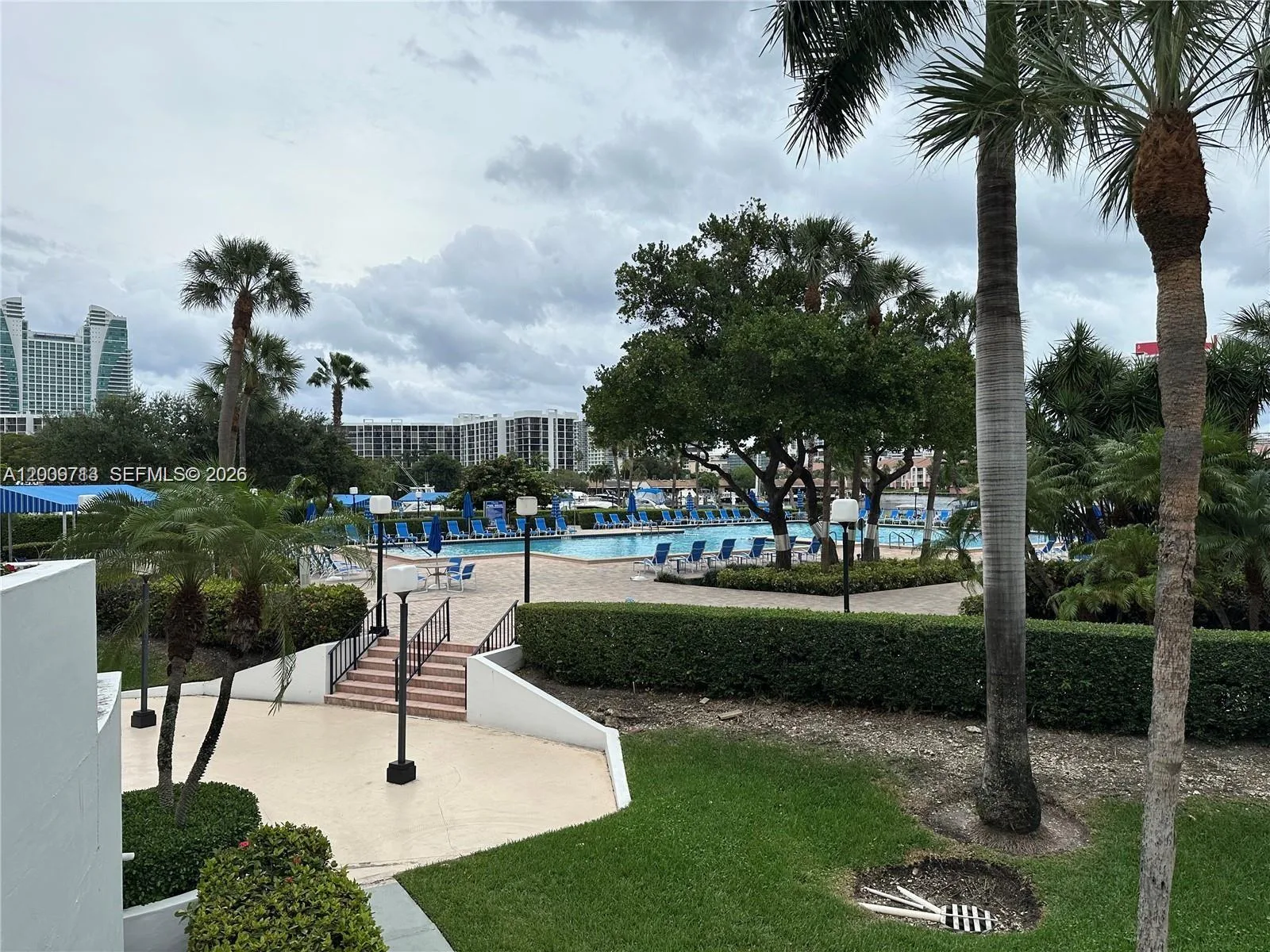 600 Three Islands Blvd # 1402, Hallandale Beach, FL 33009 photo 5