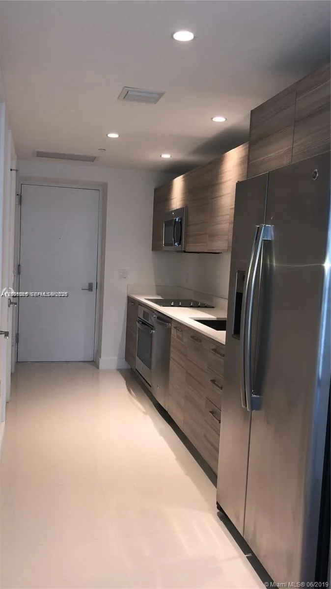 121 NE 34 St # 2215, Miami, FL 33137 photo 10