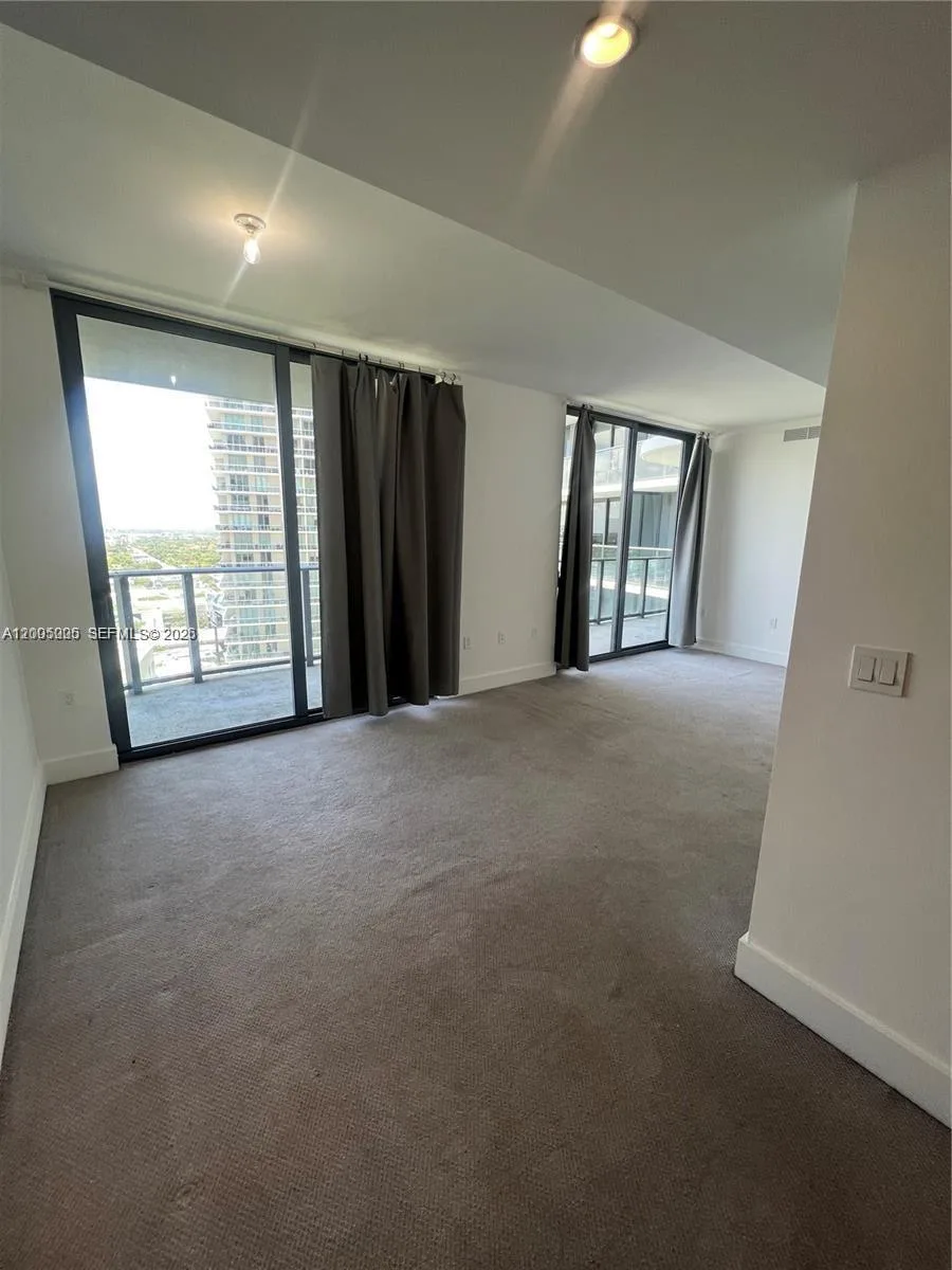 121 NE 34 St # 2215, Miami, FL 33137 photo 12