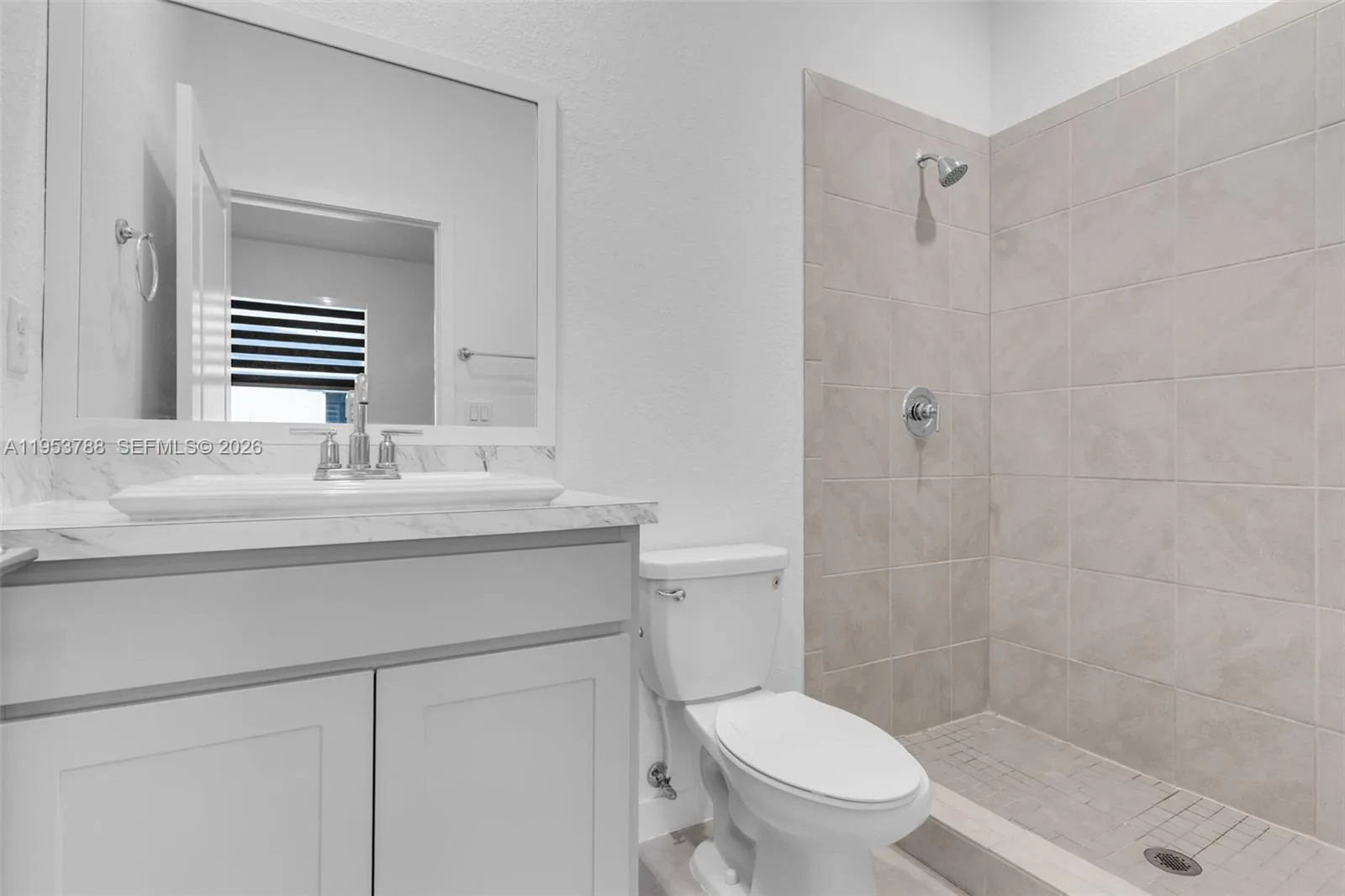 540 NE 5th TER, Florida City, FL 33034 photo 11