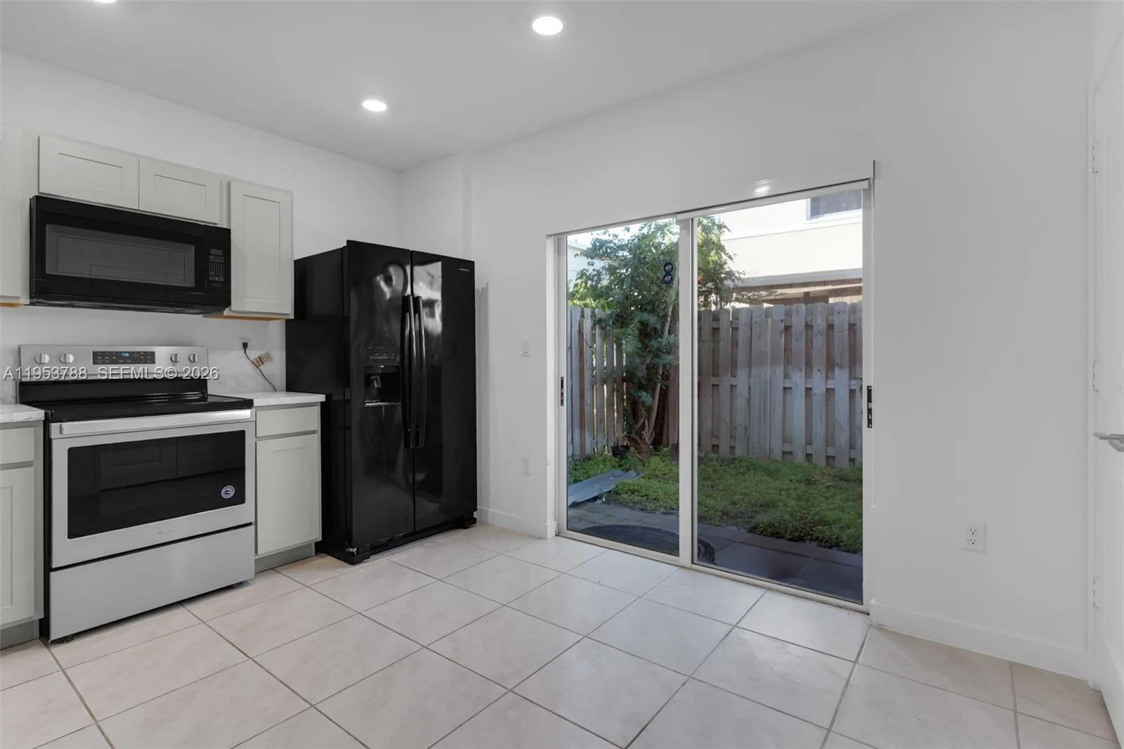 540 NE 5th TER, Florida City, FL 33034 photo 6