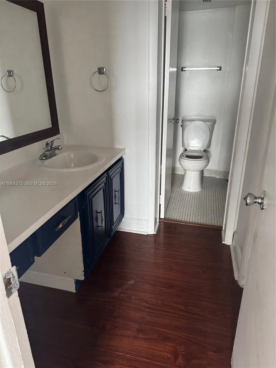 496 NW 165th St Rd # D-614, Miami, FL 33169 photo 5