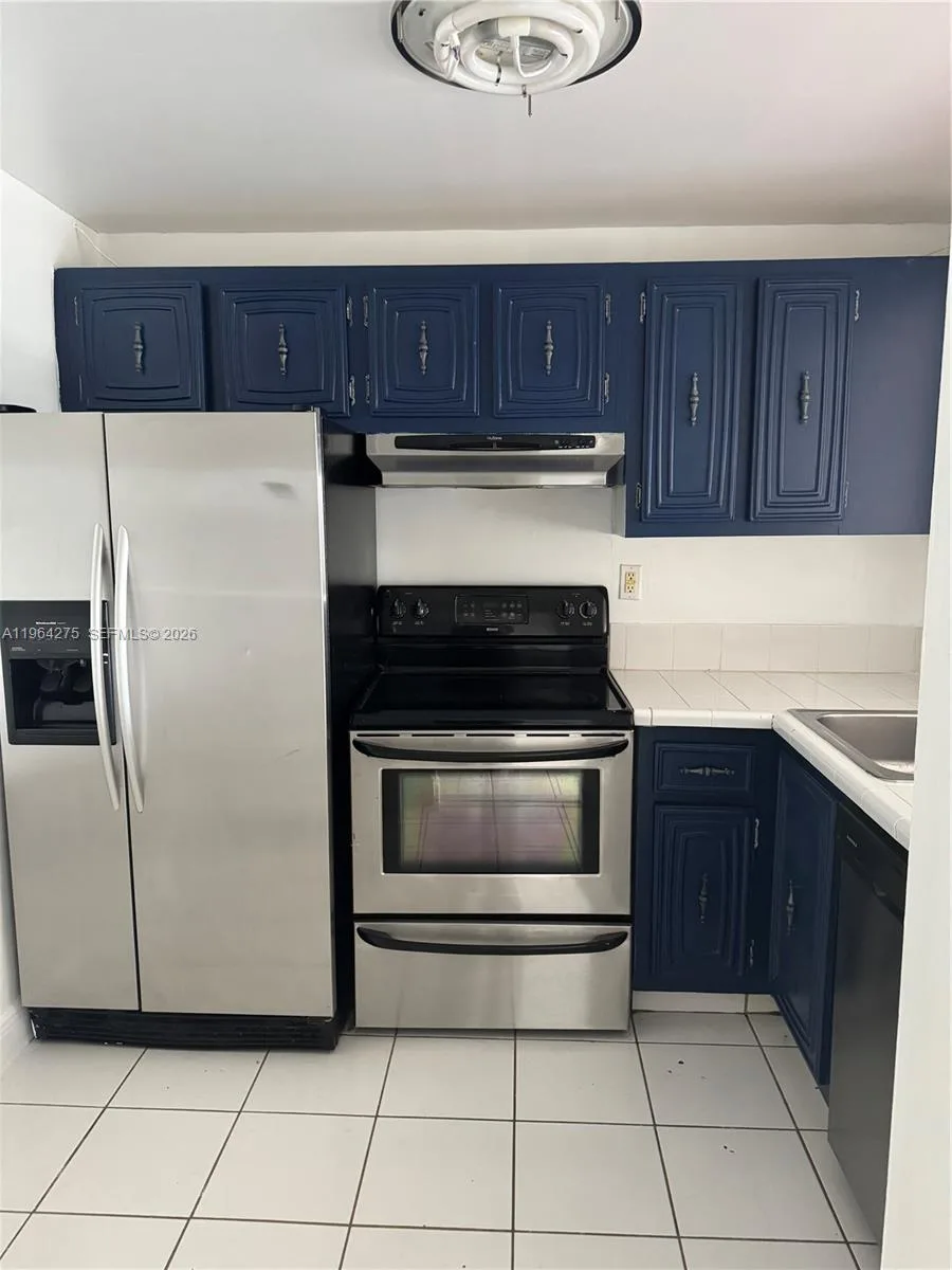 496 NW 165th St Rd # D-614, Miami, FL 33169 photo 8