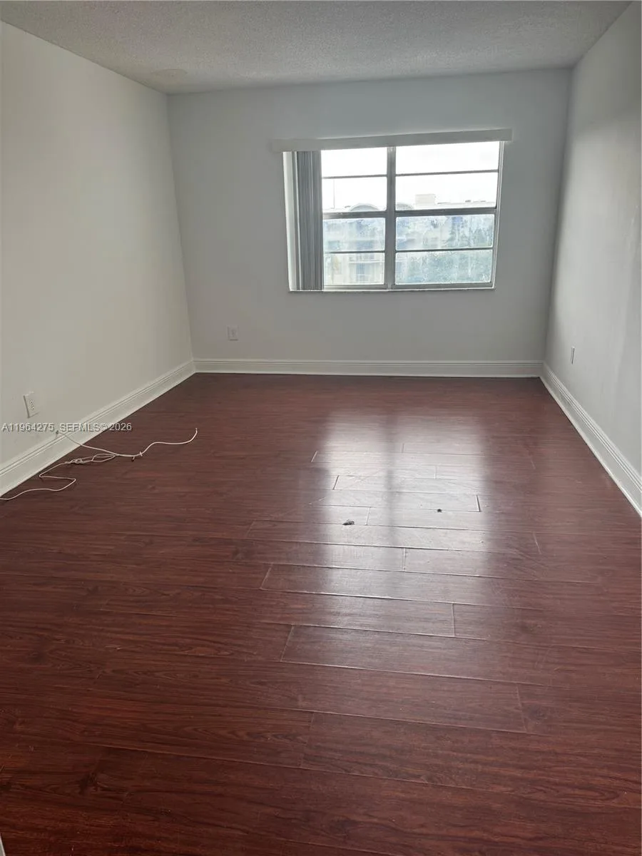 496 NW 165th St Rd # D-614, Miami, FL 33169 photo 9