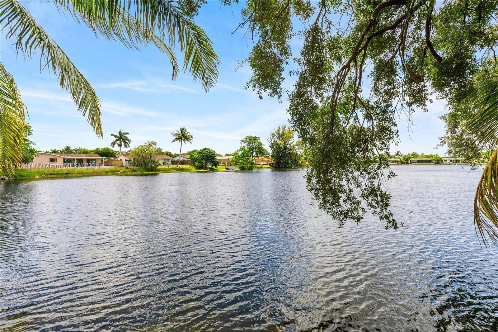 8956 Palm Tree Ln # 8956, Pembroke Pines, FL 33024
