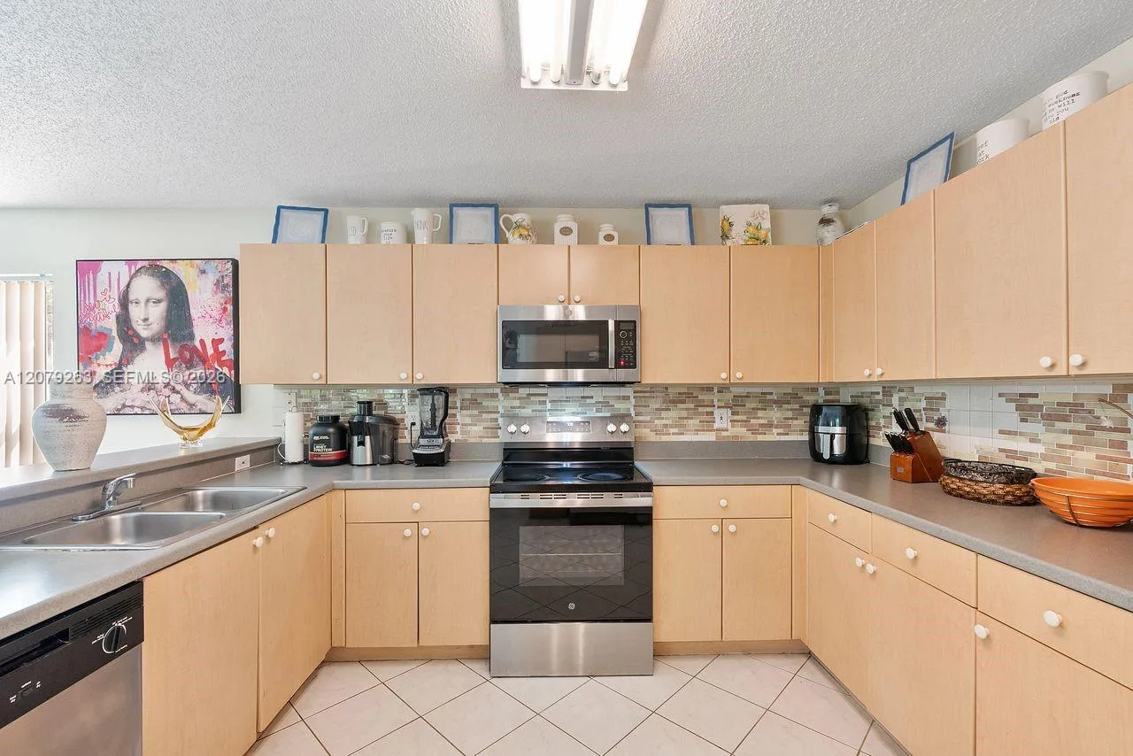 17621 SW 31st Ct, Miramar, FL 33029 photo 8