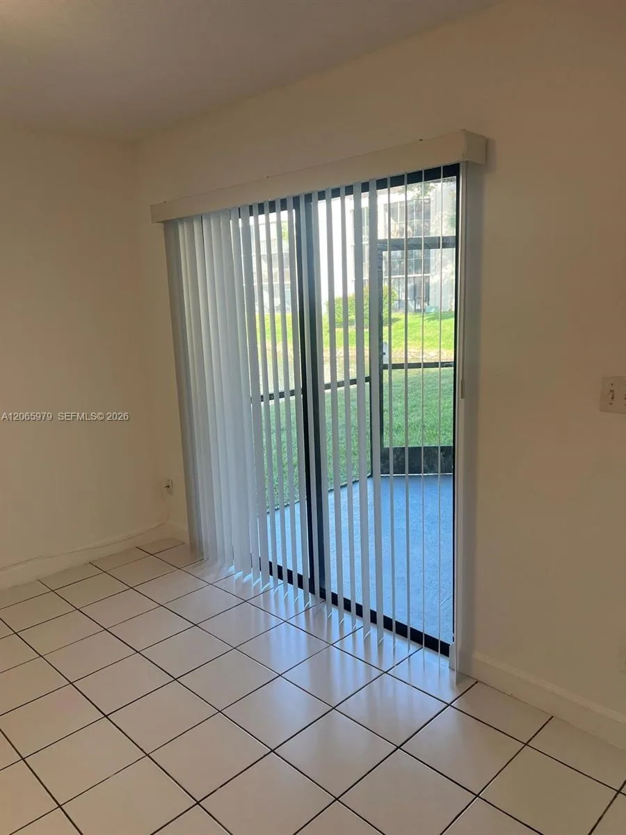 3399 Foxcroft Rd # 114, Miramar, FL 33025 photo 8