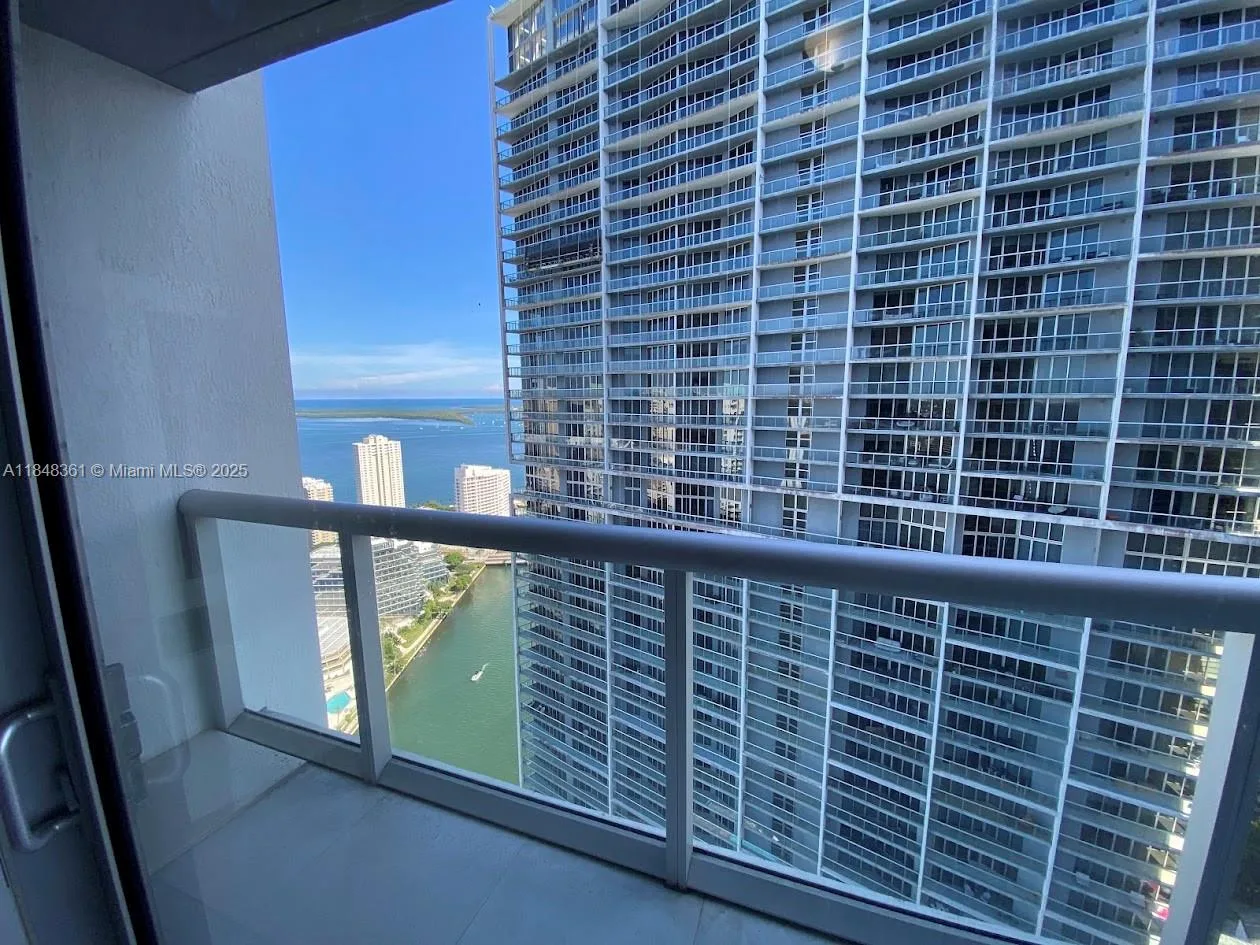 475 Brickell Ave # 4409, Miami, FL 33131 photo 13