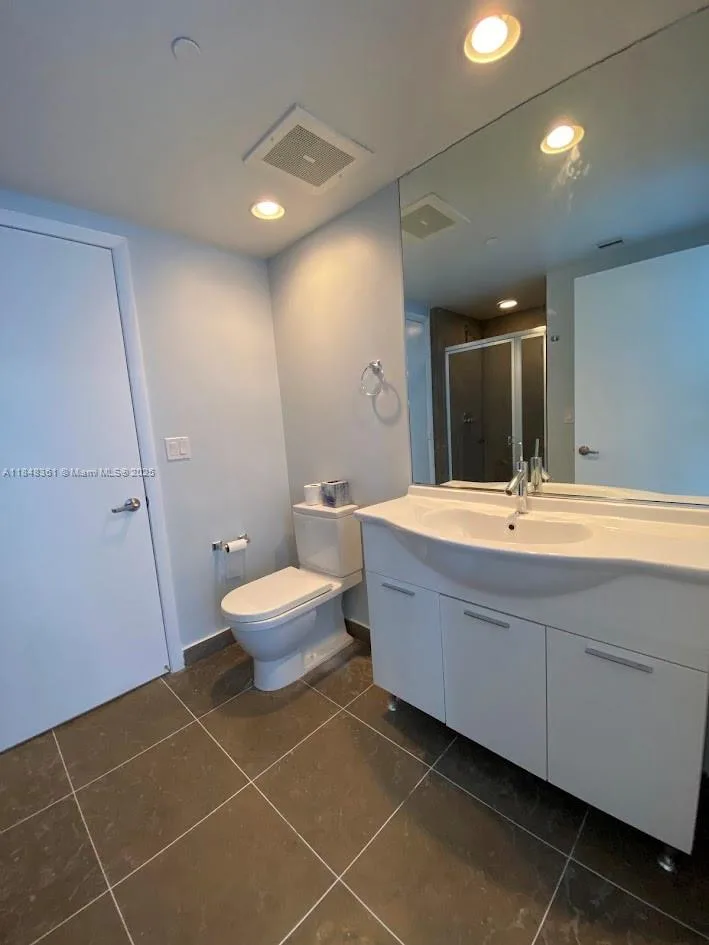 475 Brickell Ave # 4409, Miami, FL 33131 photo 7