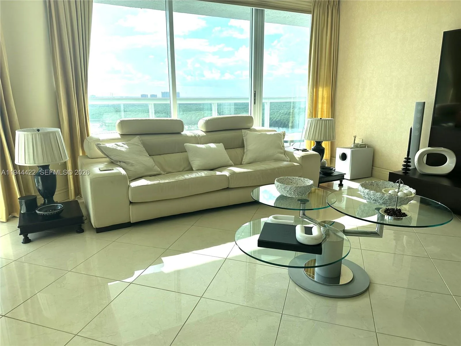 16500 Collins Ave # 1954, Sunny Isles Beach, FL 33160 photo 10