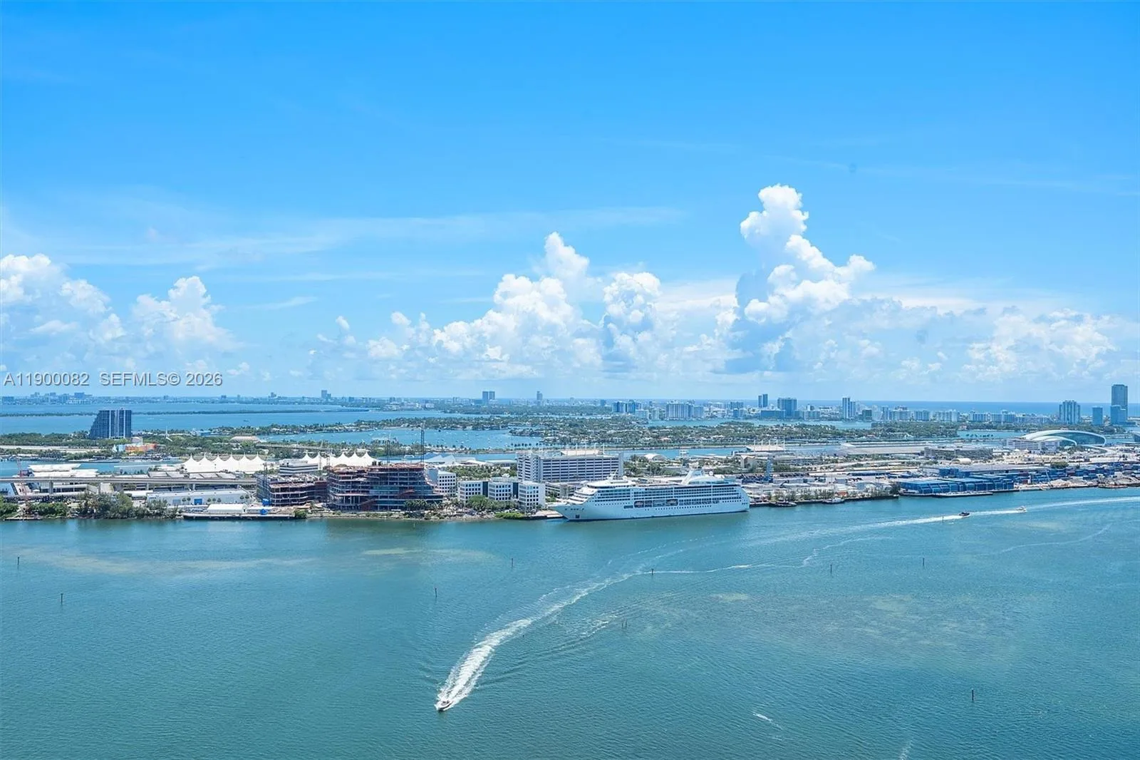 900 Brickell Key Blvd # 3103, Miami, FL 33131 photo 12