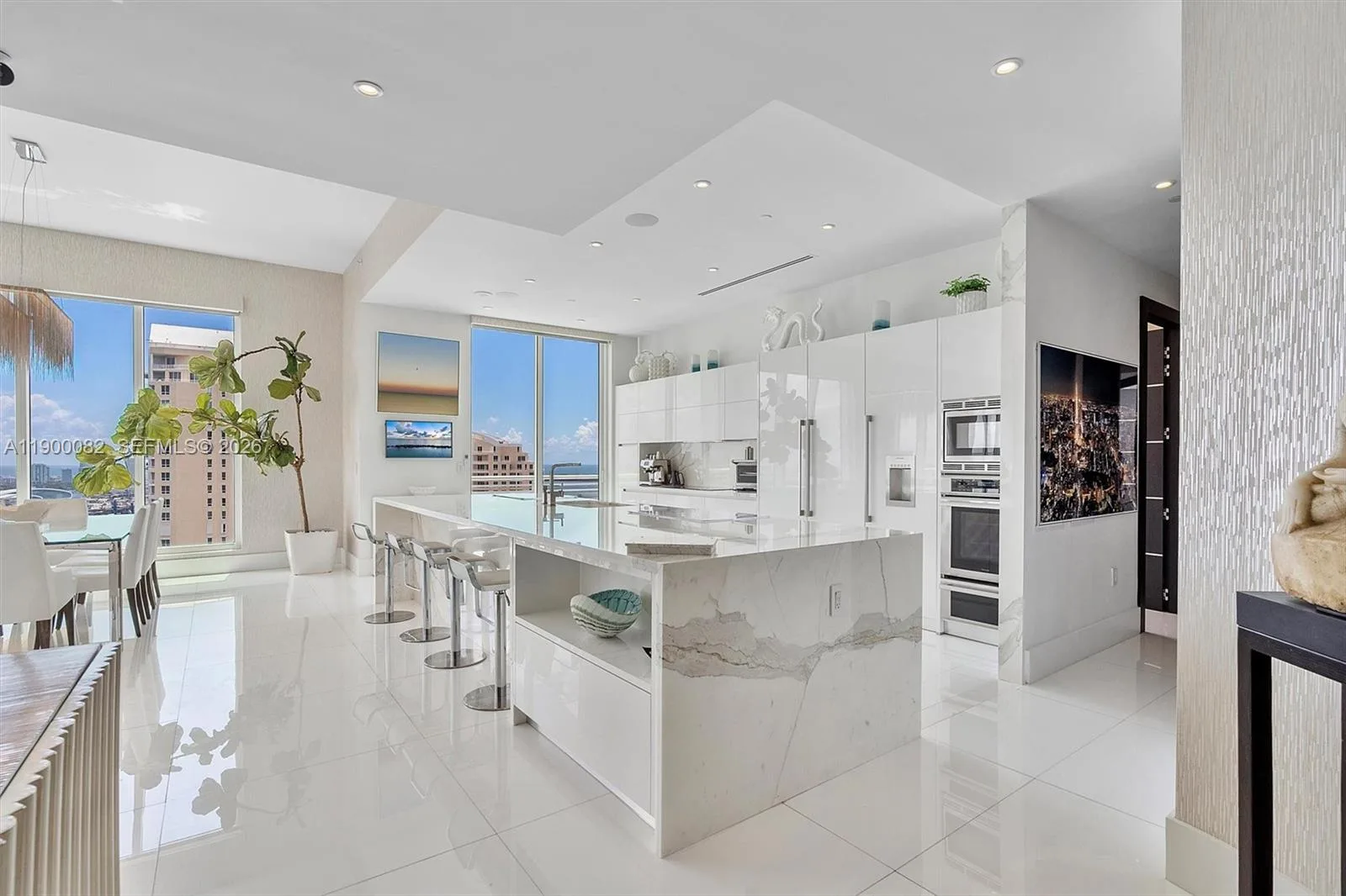 900 Brickell Key Blvd # 3103, Miami, FL 33131 photo 5