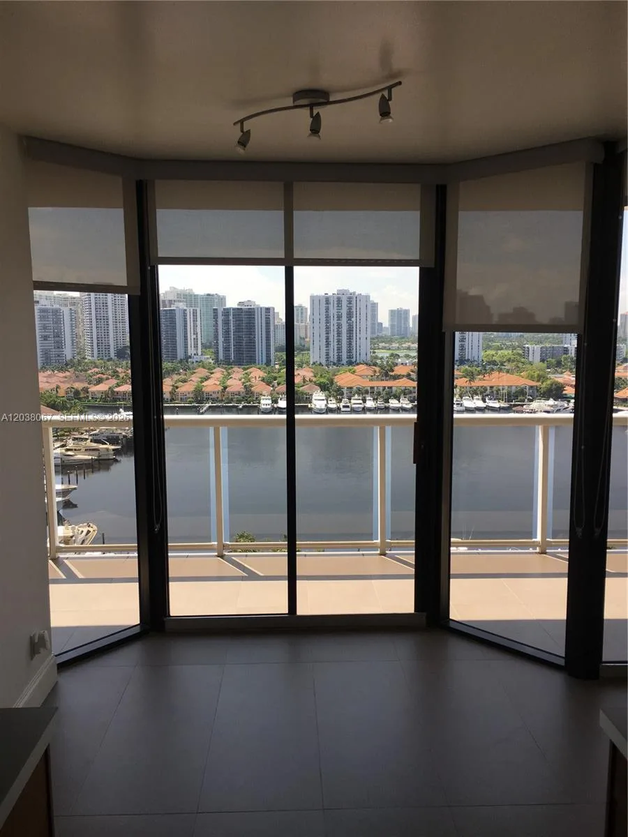 3640 Yacht Club Dr # 1609, Aventura, FL 33180
