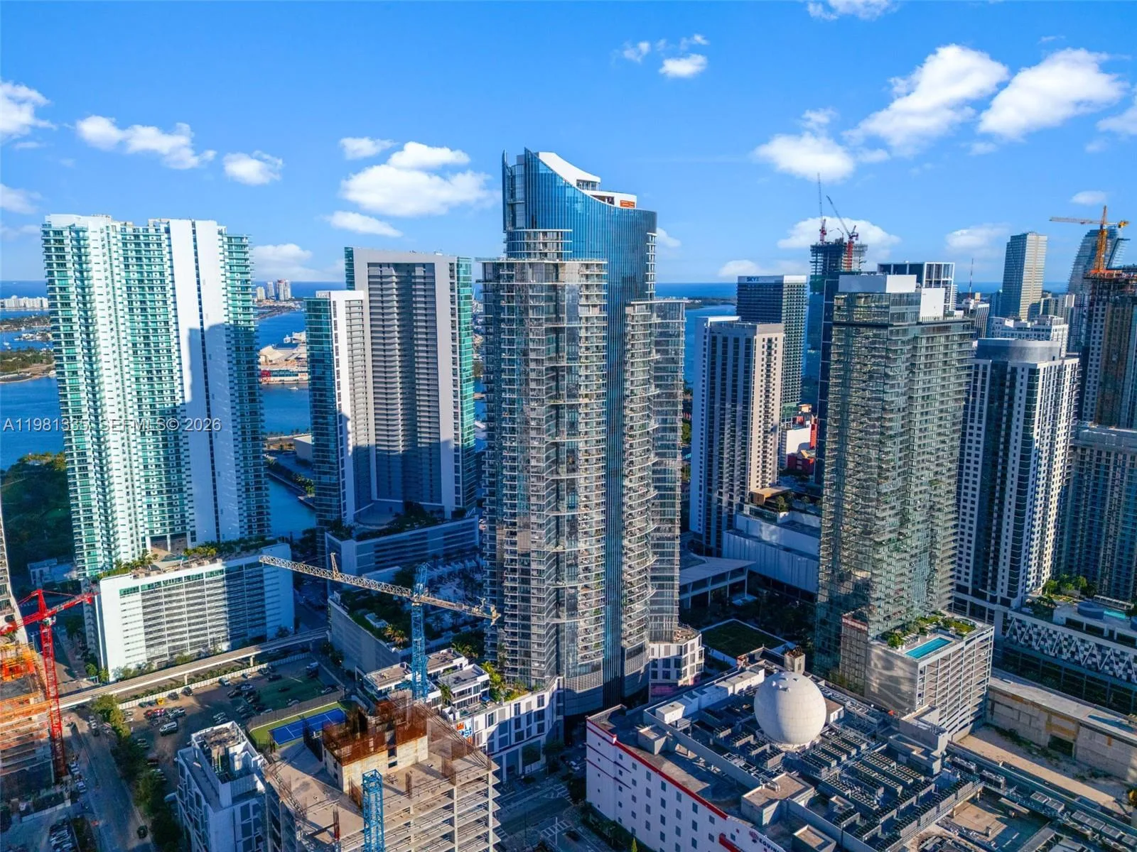 851 NE 1st Ave # 2200, Miami, FL 33132 photo 3
