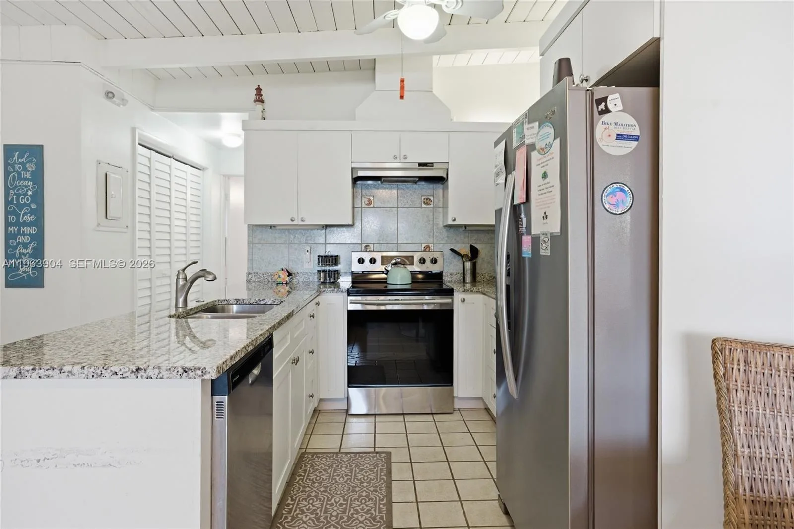 151 10th St, Key Colony, FL 33051 photo 6