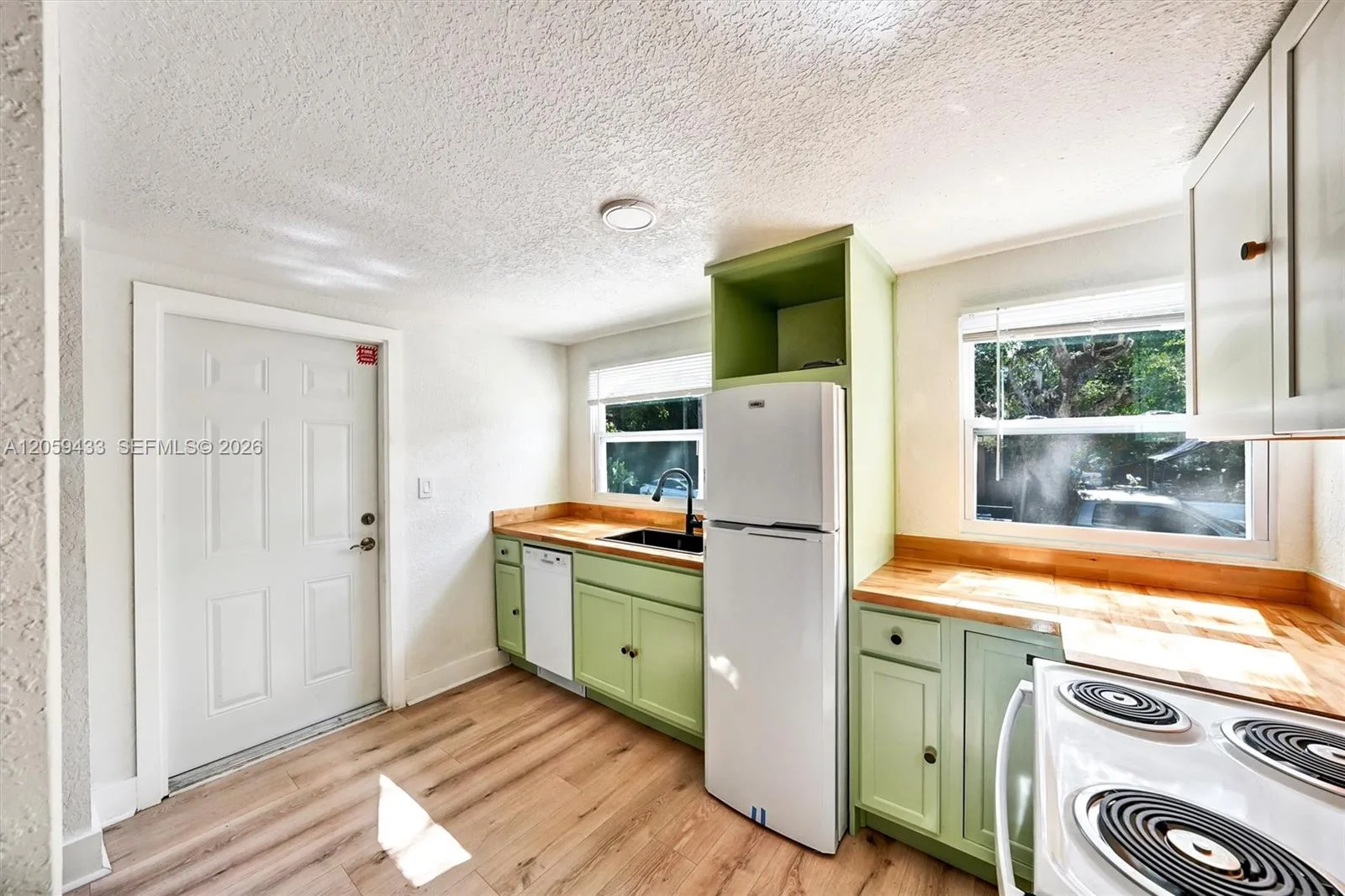 244 SW 14th Ave, Miami, FL 33135 photo 6