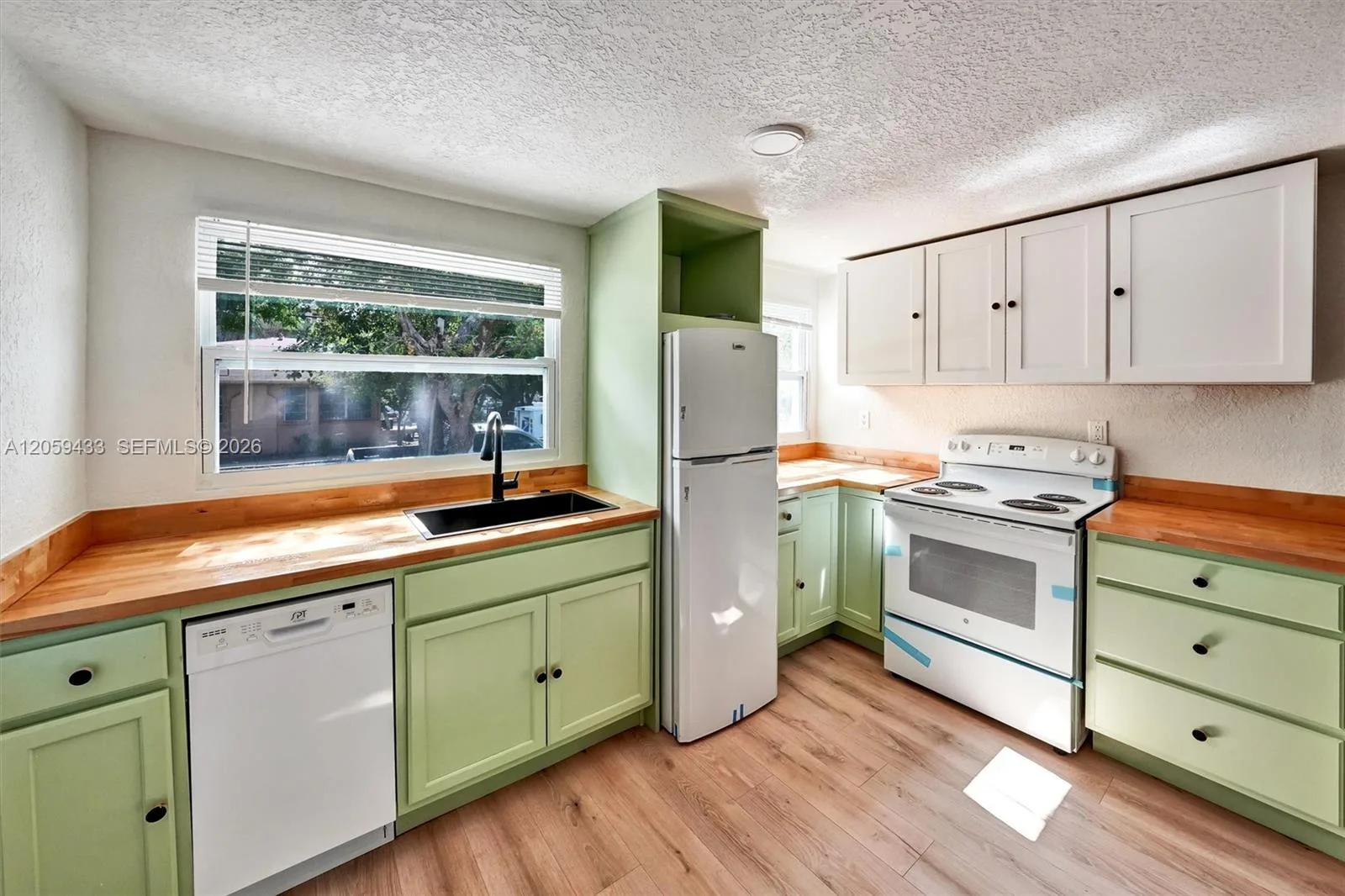 244 SW 14th Ave, Miami, FL 33135 photo 7