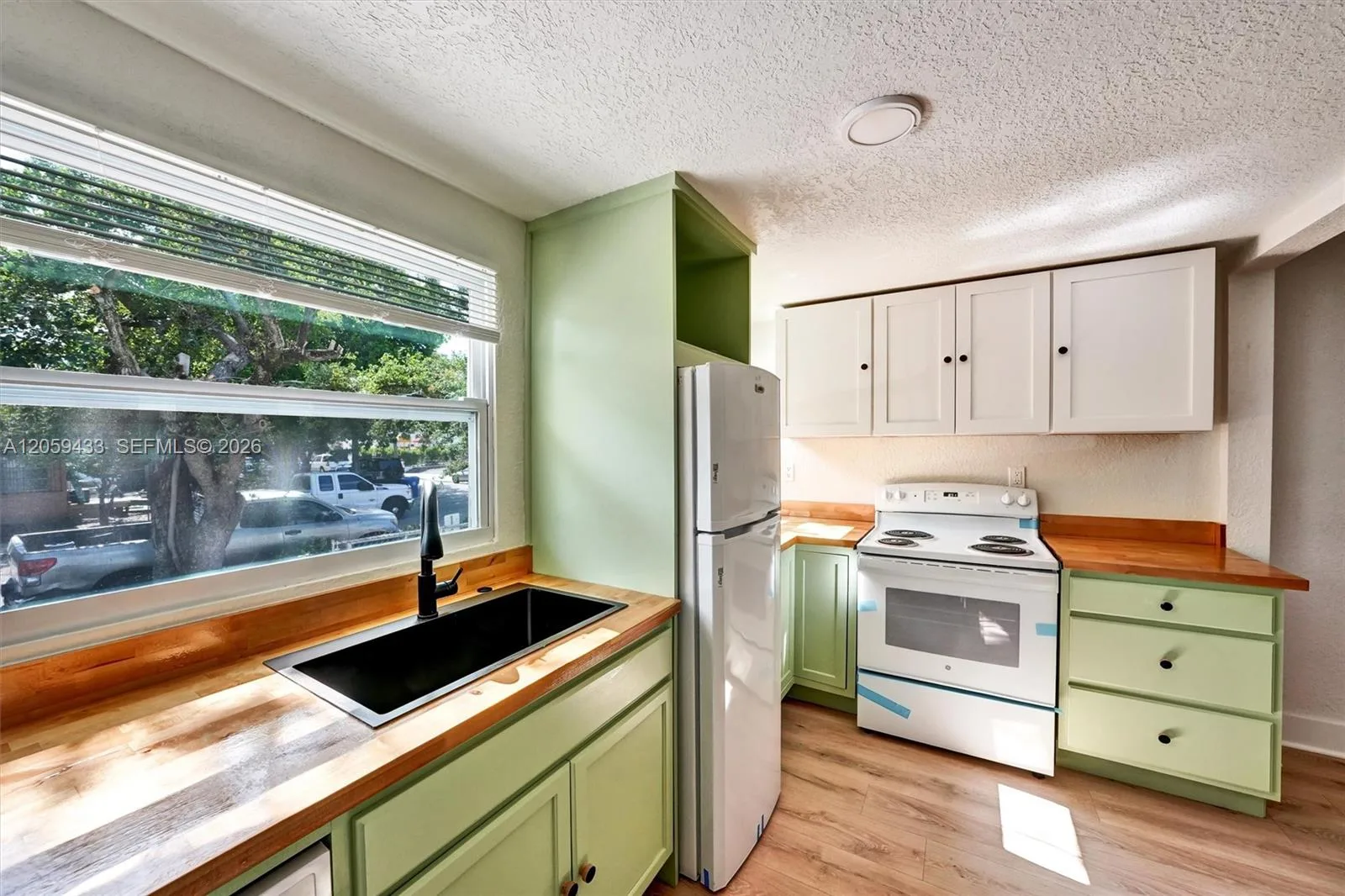 244 SW 14th Ave, Miami, FL 33135 photo 8