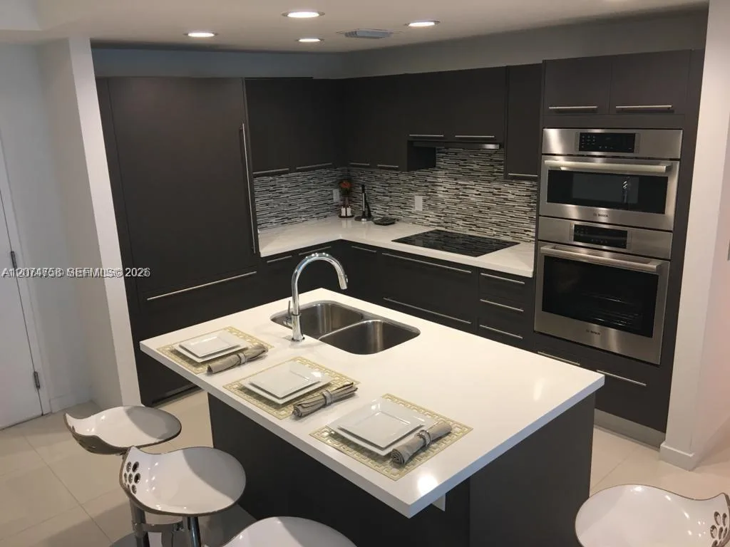 7751 NW 107th Ave # 707, Doral, FL 33178 photo 6
