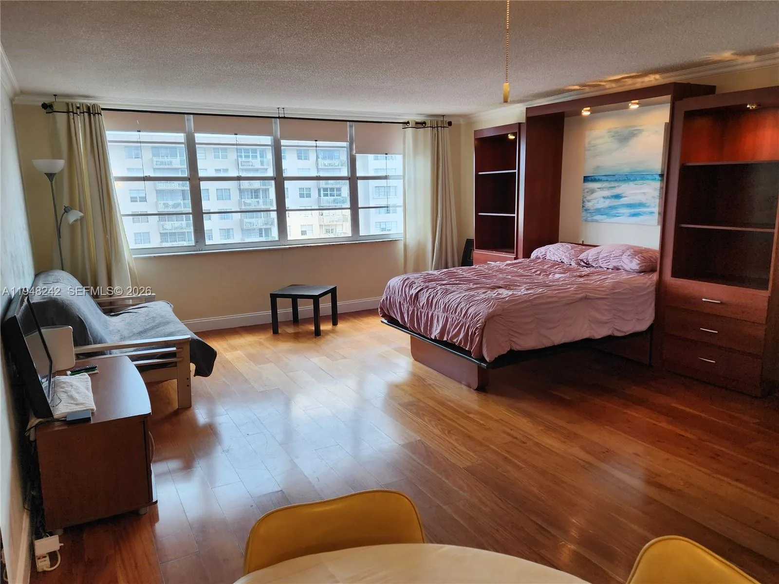 251 174th St # 2110, Sunny Isles Beach, FL 33160 photo 4