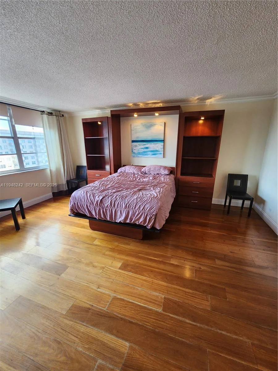 251 174th St # 2110, Sunny Isles Beach, FL 33160 photo 5