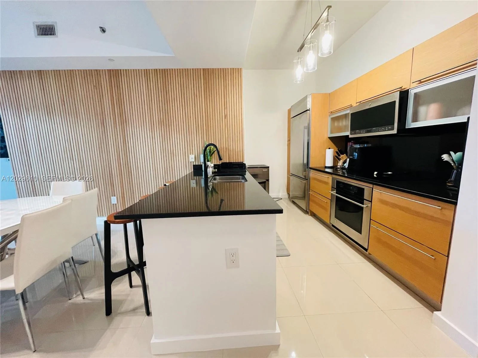 950 Brickell Bay Dr # 4400, Miami, FL 33131 photo 2