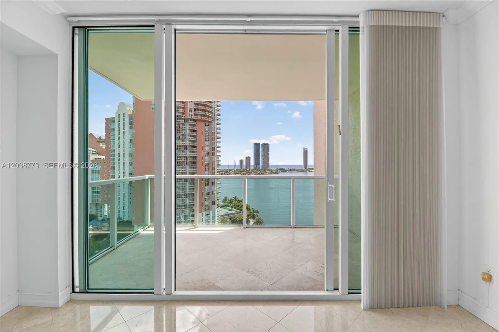 3330 NE 190th St # 1611, Aventura, FL 33180 photo 12