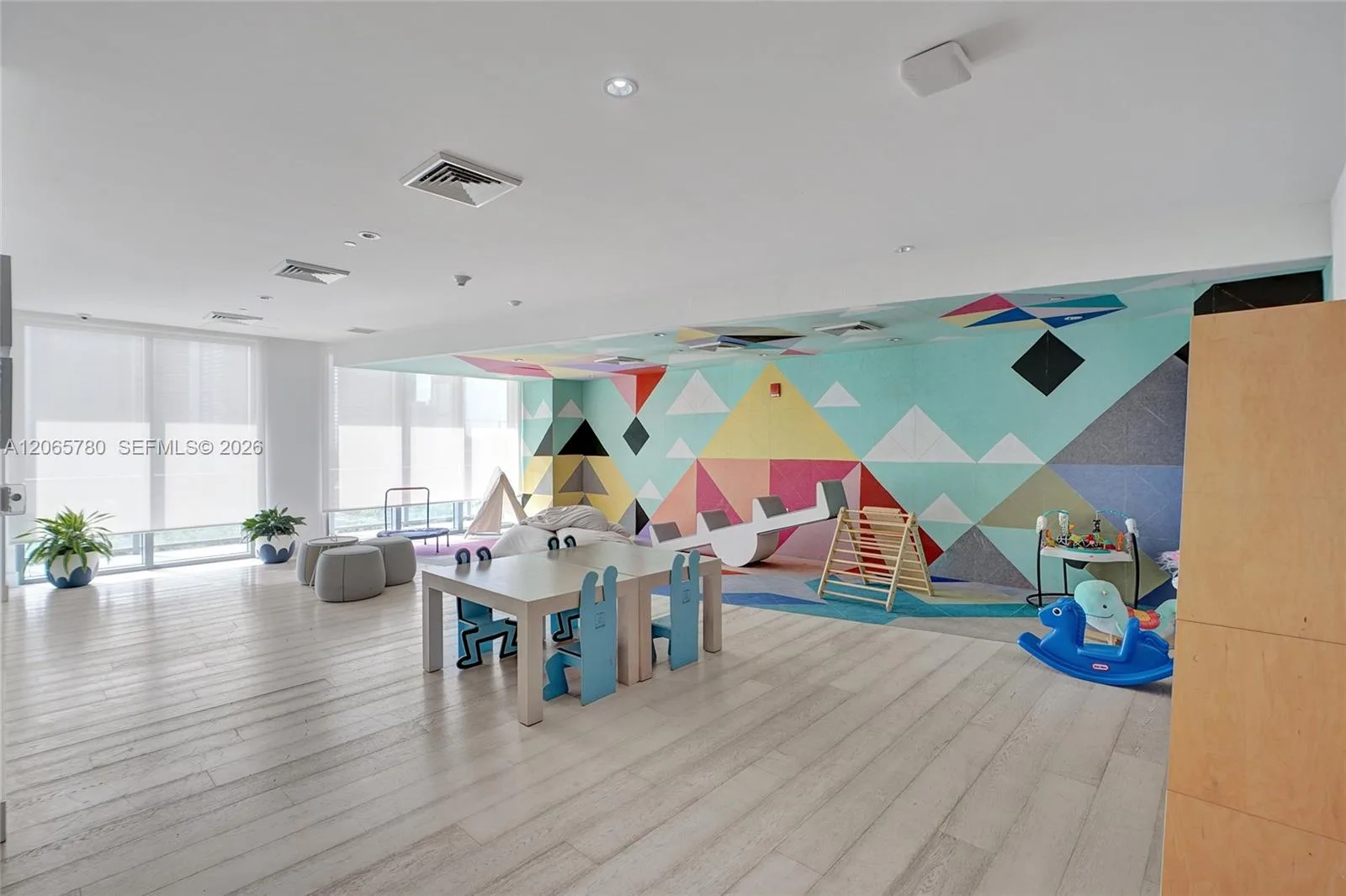 121 NE 34th St # 2705, Miami, FL 33137 photo 11