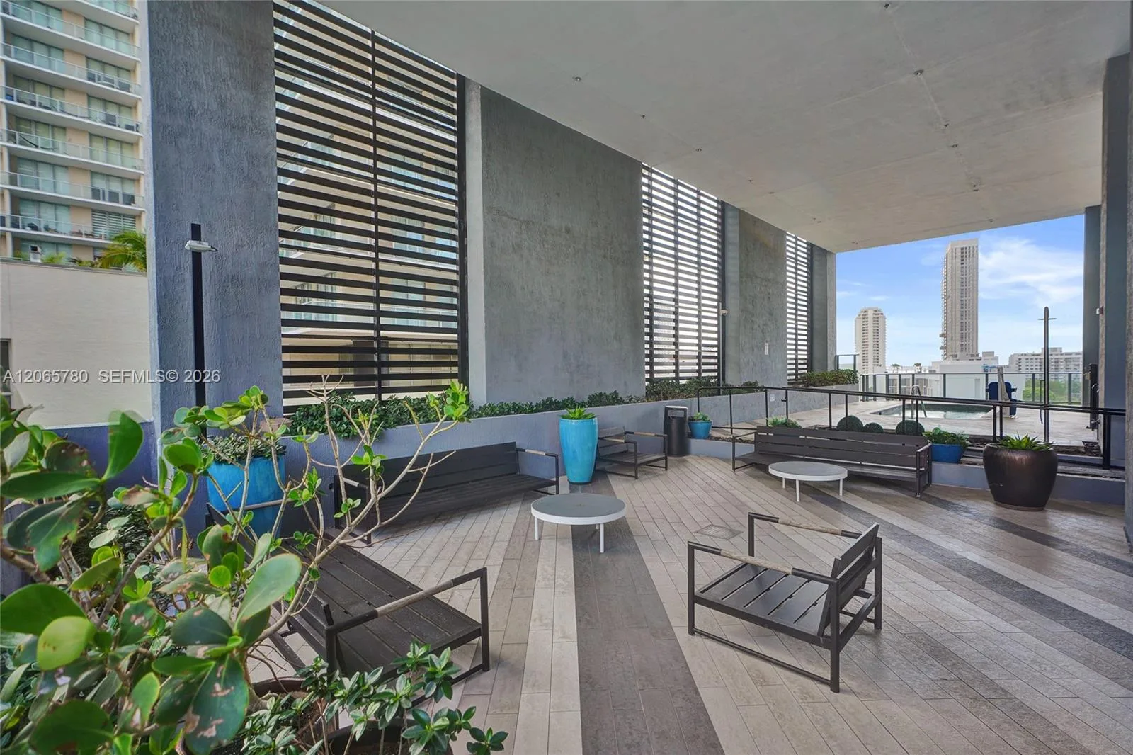 121 NE 34th St # 2705, Miami, FL 33137 photo 4
