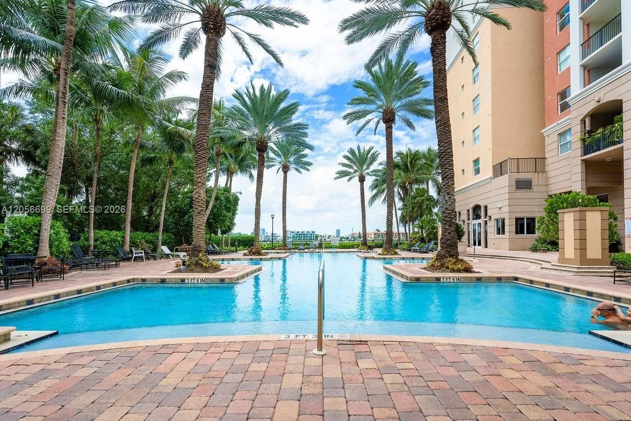 17100 N Bay Rd # 1209, Sunny Isles Beach, FL 33160