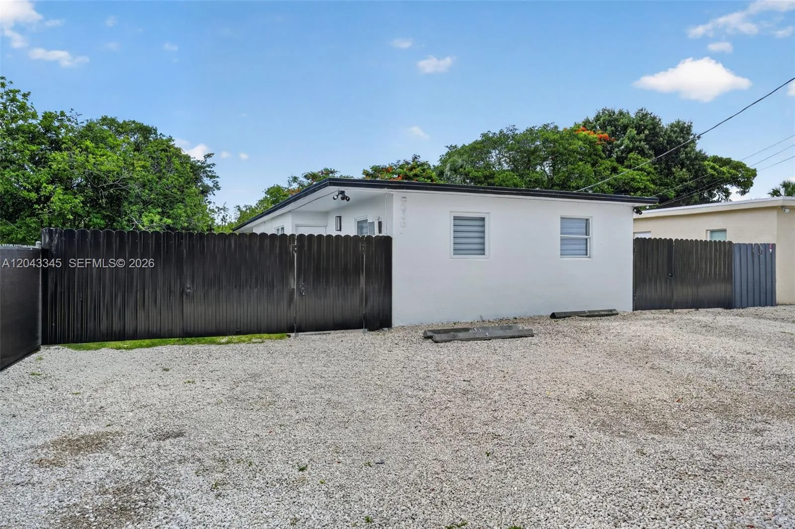 636 NW 14th Ter # 636, Fort Lauderdale, FL 33311 photo 2