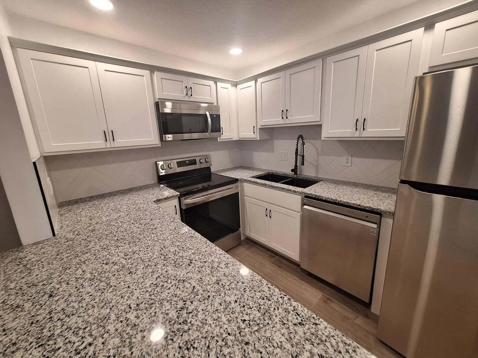 1965 SW Silver Pine Way # #118 E-1, Palm City, FL 34990