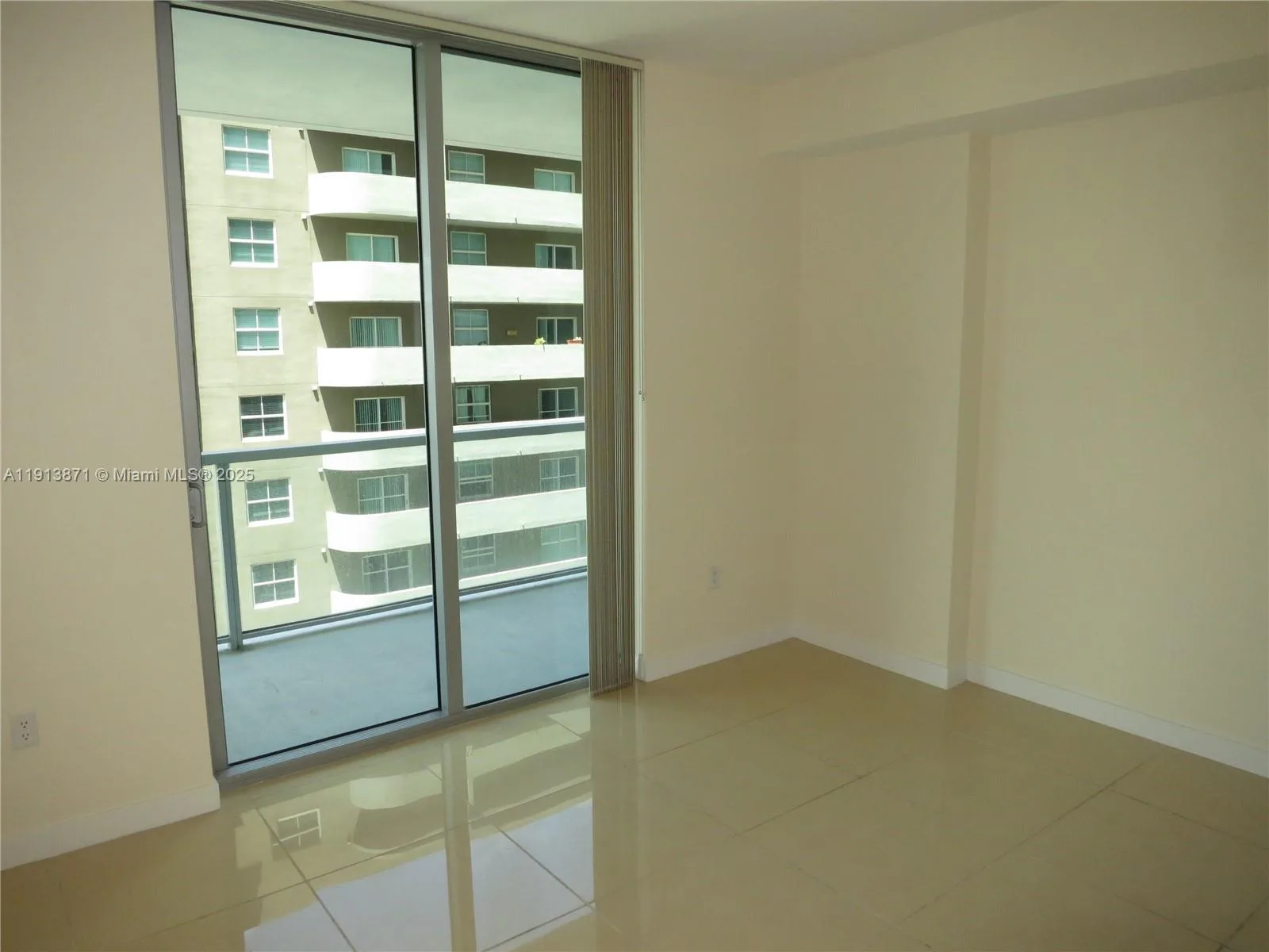 1111 SW 1 AV # 1024-N, Miami, FL 33130 photo 9
