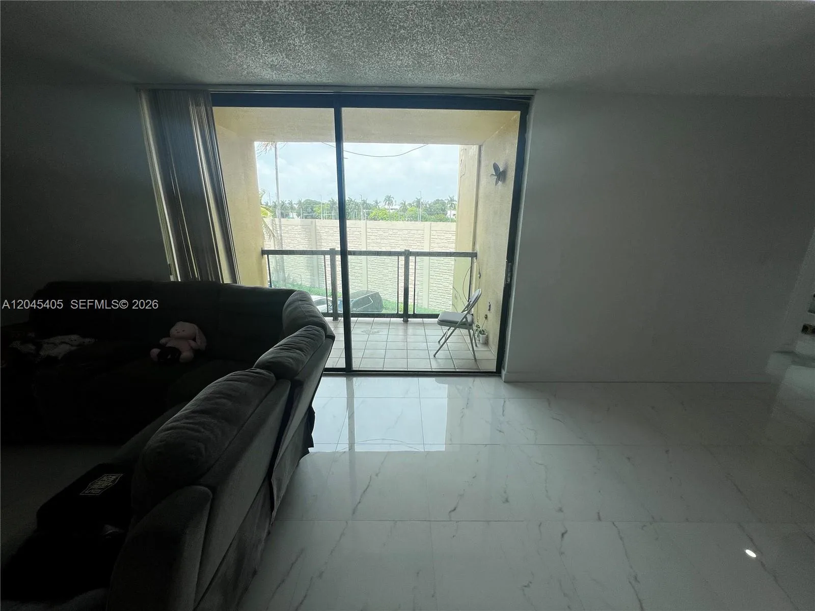 11750 SW 18th St # 319-1, Miami, FL 33175
