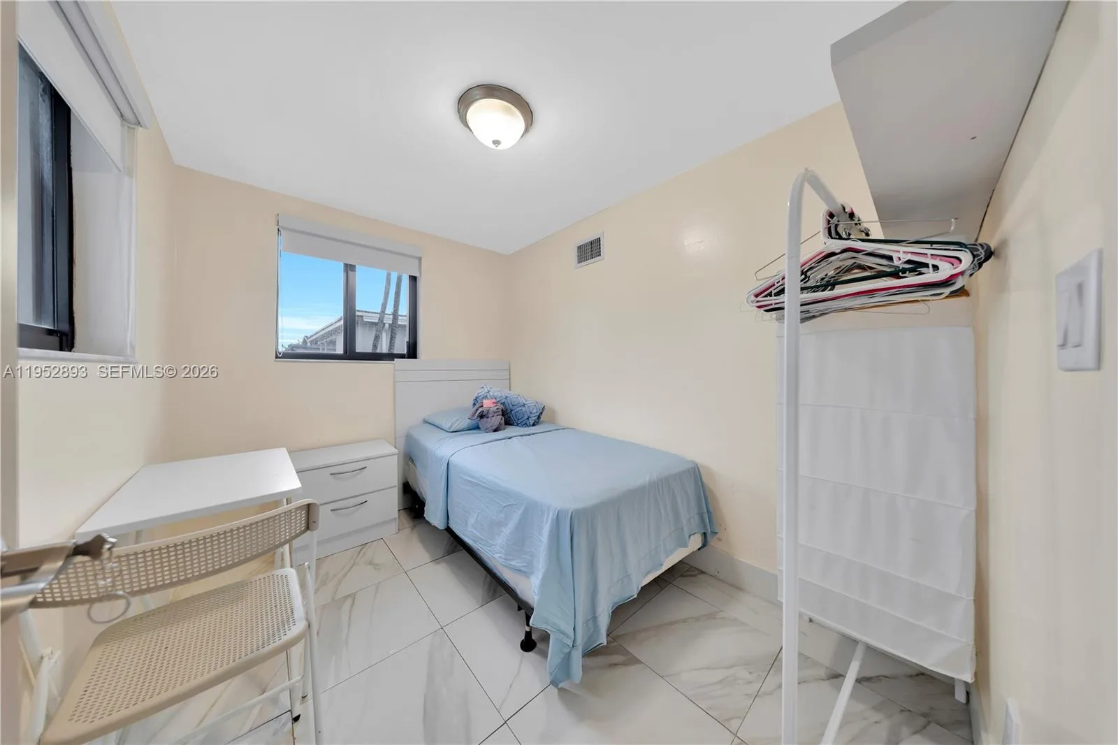 458 E 20th St, Hialeah, FL 33013 photo 7