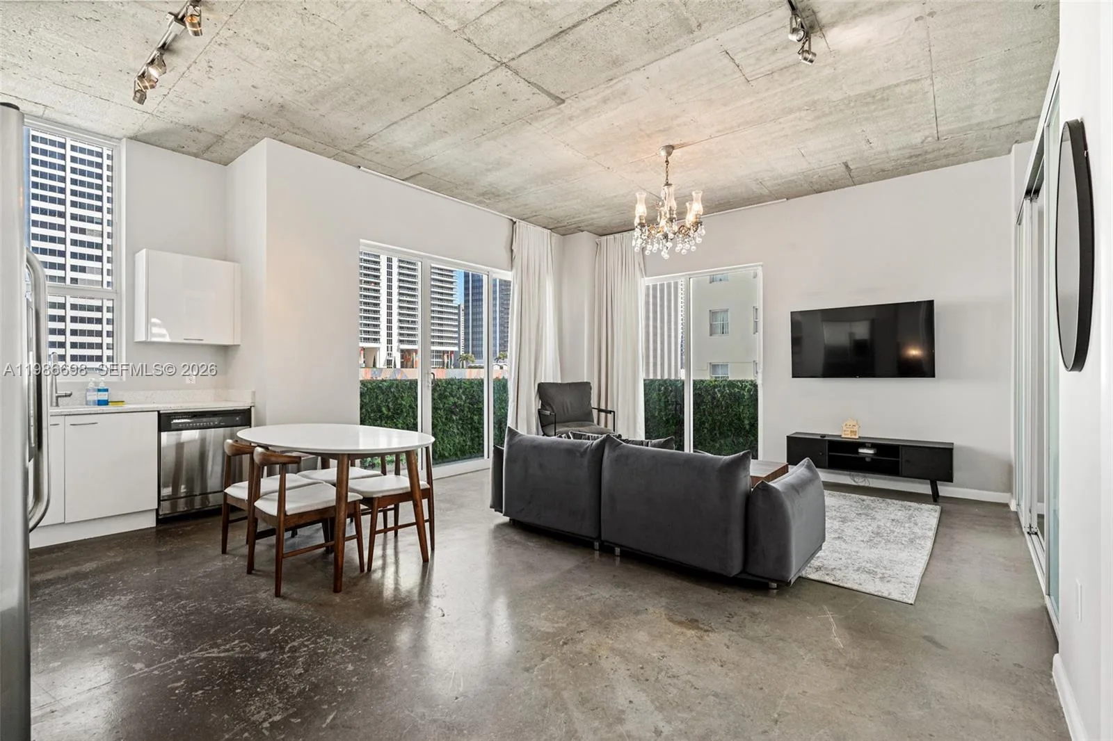 133 NE 2nd Ave # 912, Miami, FL 33132 photo 3